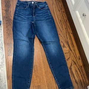 American Eagle skinny jeans